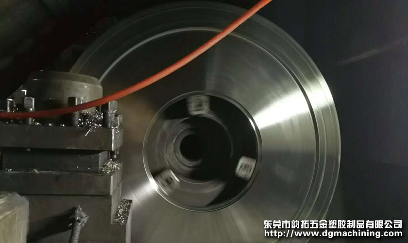數(shù)控車床加工的4個(gè)注意事項(xiàng)